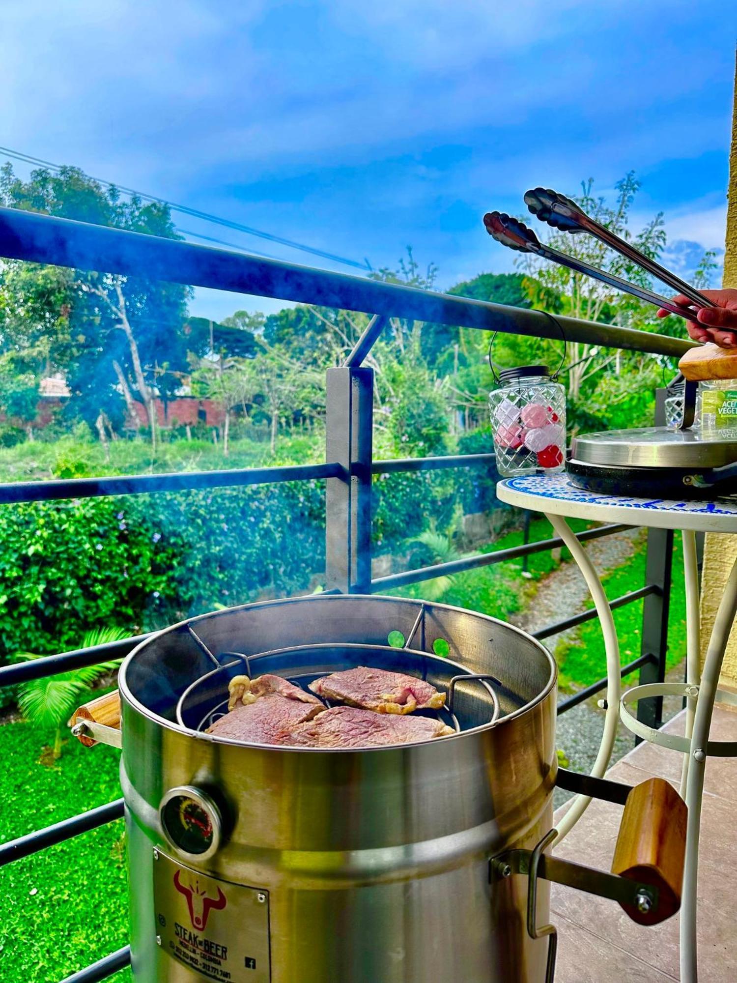 Apartamento Privado Vacacional A 5M Del Aeropuerto, 20 Minutos Del Parque Del Cafe Y Centro De Armenia Con 4 Piscinas, 3 Jacuzzi, Sauna By Molca Xperiences 2H Exteriér fotografie