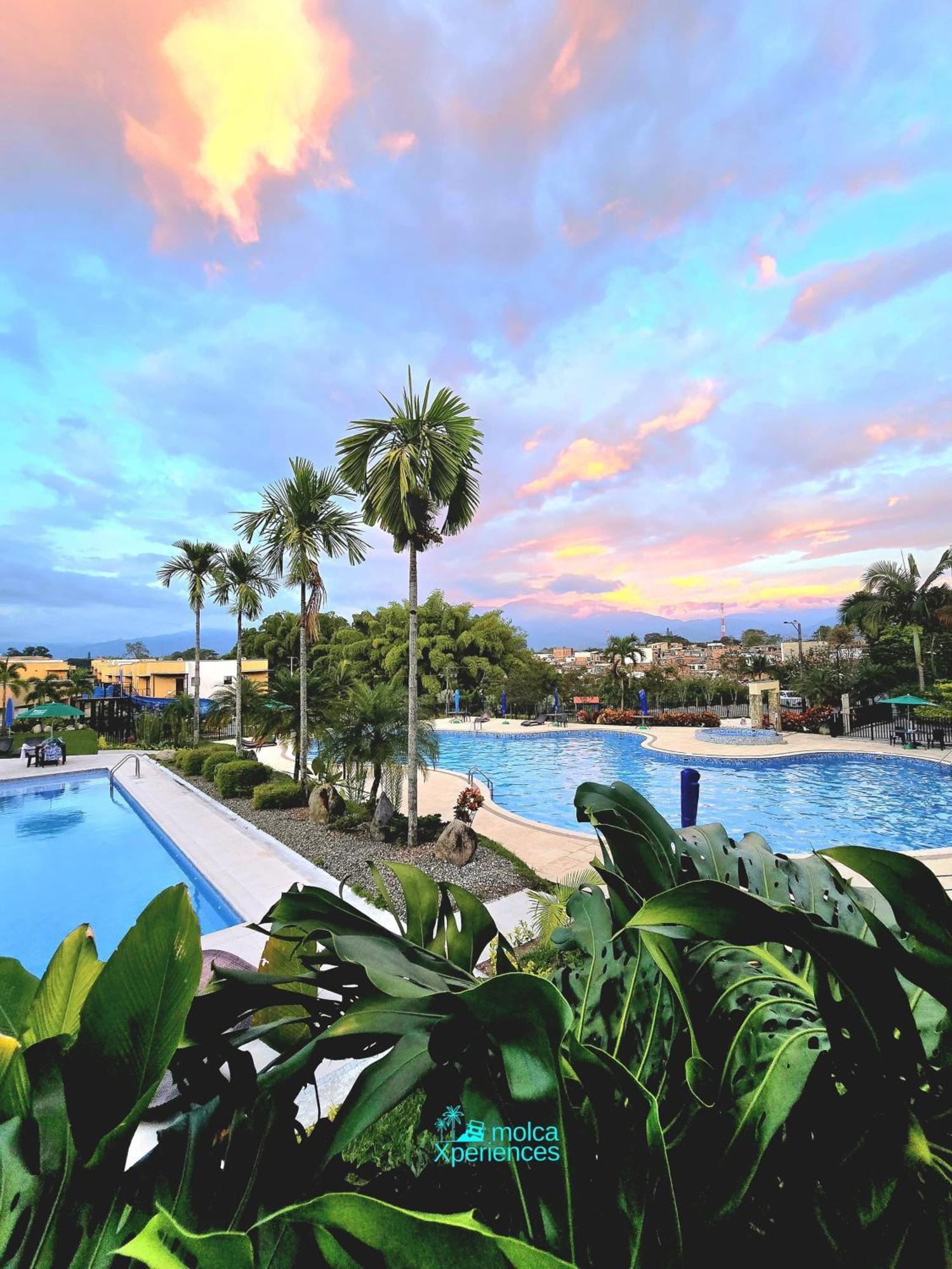 Apartamento Privado Vacacional A 5M Del Aeropuerto, 20 Minutos Del Parque Del Cafe Y Centro De Armenia Con 4 Piscinas, 3 Jacuzzi, Sauna By Molca Xperiences 2H Exteriér fotografie