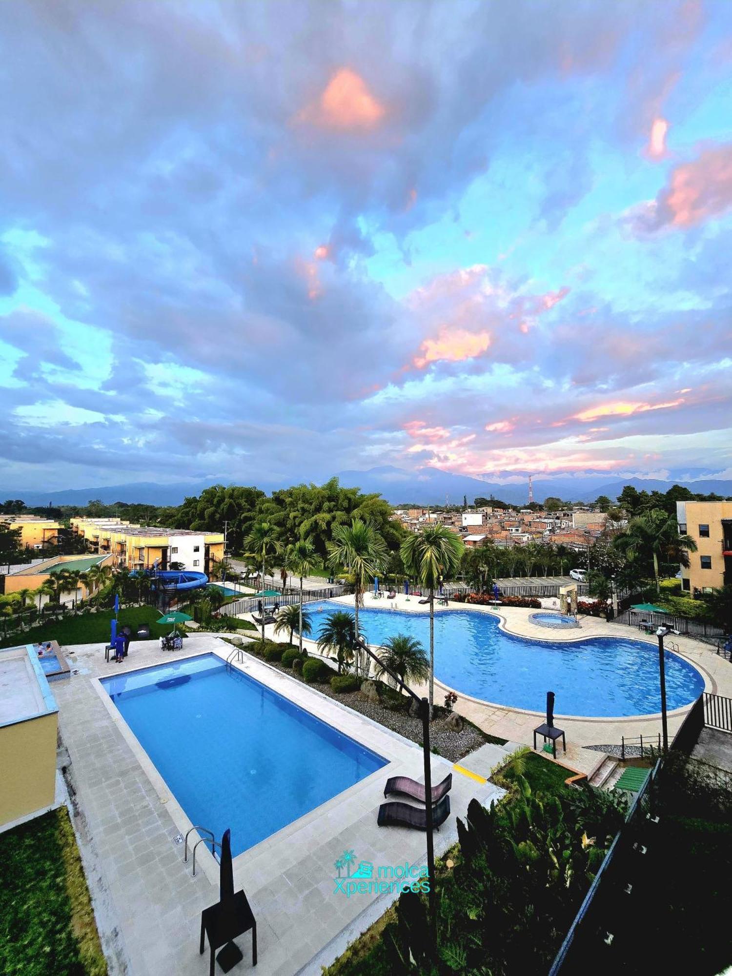 Apartamento Privado Vacacional A 5M Del Aeropuerto, 20 Minutos Del Parque Del Cafe Y Centro De Armenia Con 4 Piscinas, 3 Jacuzzi, Sauna By Molca Xperiences 2H Exteriér fotografie